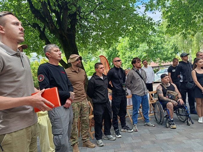До 135-річчя Євгена Коновальця у Житомирі відкрили мурал на його честь