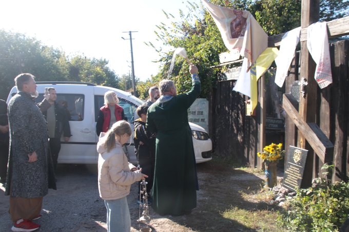 На Житомирщині провели серію заходів у межах патріотичного проєкту «Свята Покрова. Козацькому роду — нема переводу» На Житомирщині провели серію заходів у межах патріотичного проєкту «Свята Покрова. Козацькому роду — нема переводу»