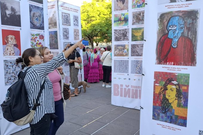 Роботу Володимира Рудюка з Житомира представили на виставці в Барселоні і рамках фестивалю української культури Роботу Володимира Рудюка з Житомира представили на виставці в Барселоні і рамках фестивалю української культури