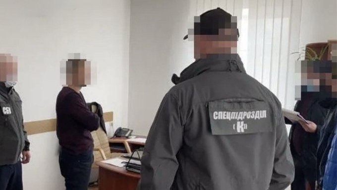 На Житомирщині керівника відділу поліції засуджено до 7 років ув'язнення за отримання хабаря