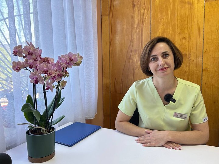"Здаватися я не маю права і не здамся": історія медсестри з Житомирщини, яка втратила чоловіка на війні "Здаватися я не маю права і не здамся": історія медсестри з Житомирщини, яка втратила чоловіка на війні