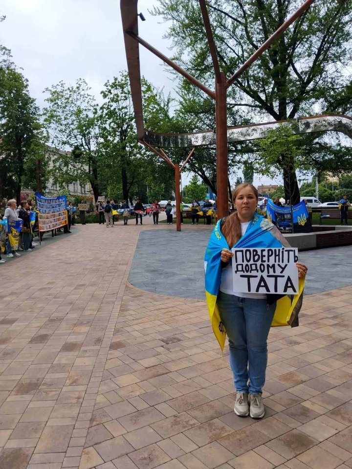 З російського полону звільнили буковинця Віктора Камбура