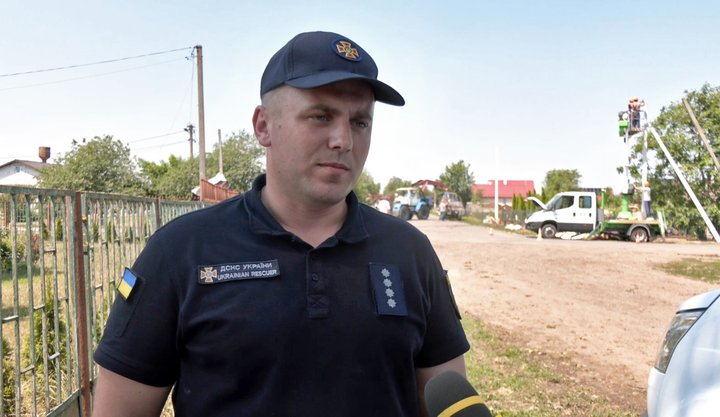 "Бачили, як дах летить в поле": в громаді на Волині буревій пошкодив понад 30 будинків "Бачили, як дах летить в поле": в громаді на Волині буревій пошкодив понад 30 будинків