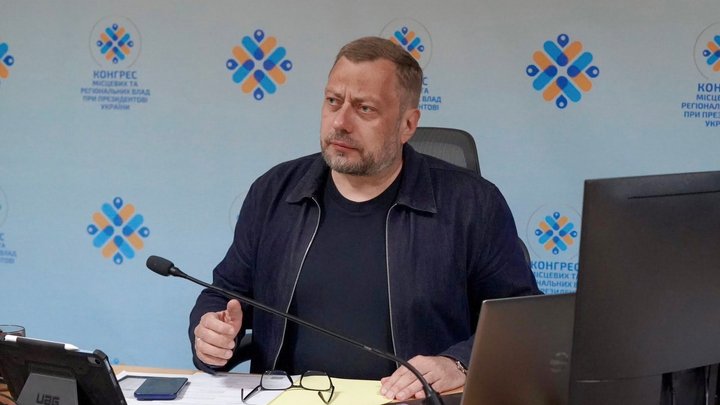 Земля, вибори, зустрічі Атрошенка з Чаусом та Брижинським: що допомогло розблокувати роботу Чернігівської міськради