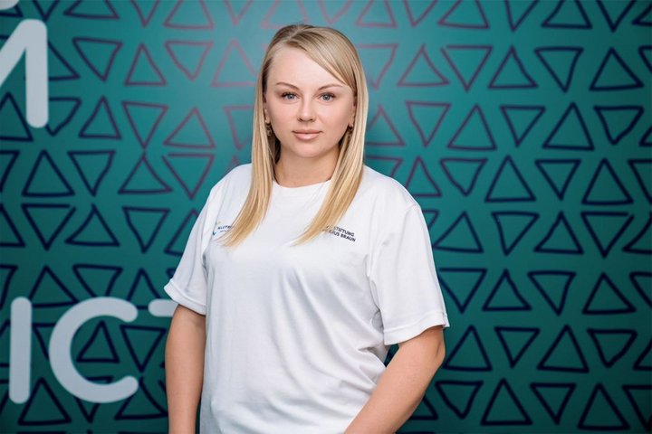 Альона Паламарюк, кандидатка на посаду директора Чернівецької гімназії №13
