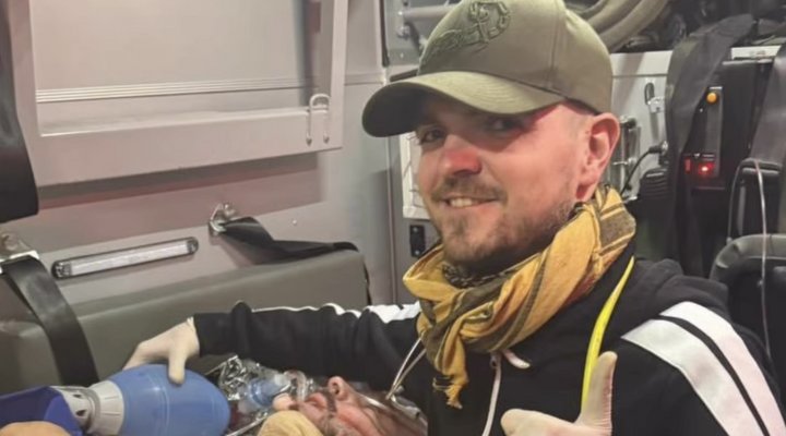 «Виживає той, поруч з ким є команда»: дитячий анестезіолог з Волині рік служив на Покровському напрямку «Виживає той, поруч з ким є команда»: дитячий анестезіолог з Волині рік служив на Покровському напрямку