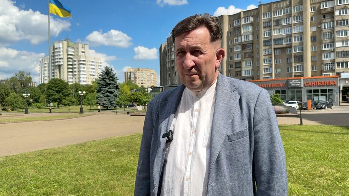 Полуниця Полуниця