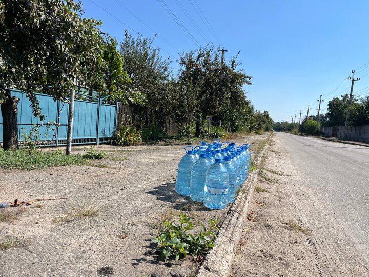 «Місцеві не в змозі такі масштаби гасити самотужки»: що відомо про пожежі у Розумівці Запорізького району