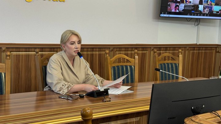 Голова обласної державної адміністрації Світлана Онищук Голова обласної державної адміністрації Світлана Онищук