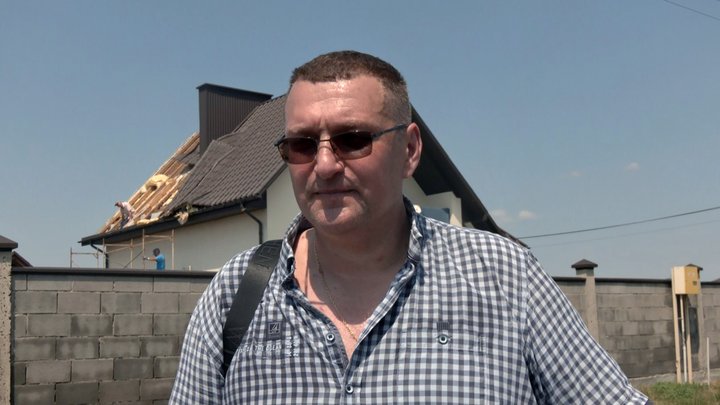 "Бачили, як дах летить в поле": в громаді на Волині буревій пошкодив понад 30 будинків "Бачили, як дах летить в поле": в громаді на Волині буревій пошкодив понад 30 будинків