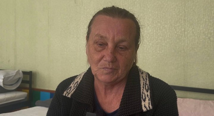 «Стріляють і вдень, і вночі — немає спокою». Що розповідають евакуйовані з прифронтових громад Дніпропетровщини «Стріляють і вдень, і вночі — немає спокою». Що розповідають евакуйовані з прифронтових громад Дніпропетровщини