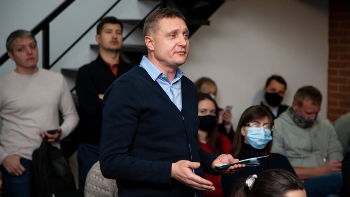 Земля, вибори, зустрічі Атрошенка з Чаусом та Брижинським: що допомогло розблокувати роботу Чернігівської міськради