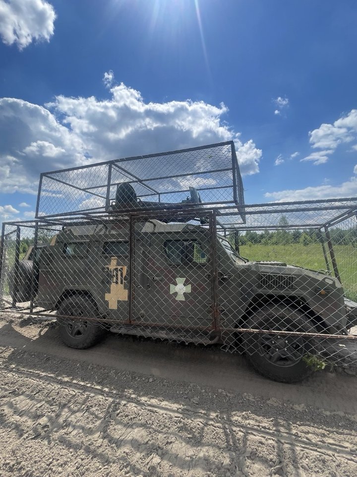 "Зуби дракона", мінні поля і протитанкові рови: як на Волині укріплений держкордон із Білоруссю "Зуби дракона", мінні поля і протитанкові рови: як на Волині укріплений держкордон із Білоруссю
