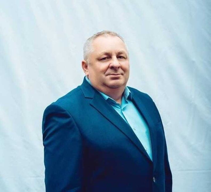 Як часто і до яких країн їздять у відрядження за кордон депутати Закарпатської обласної ради