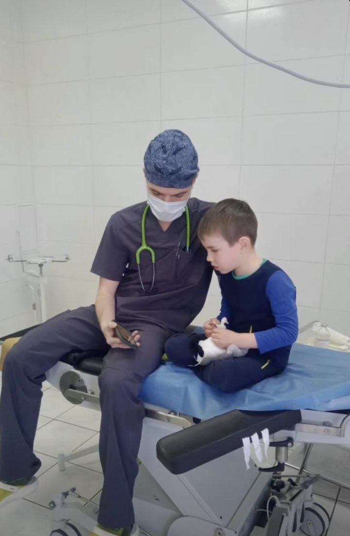 «Виживає той, поруч з ким є команда»: дитячий анестезіолог з Волині рік служив на Покровському напрямку «Виживає той, поруч з ким є команда»: дитячий анестезіолог з Волині рік служив на Покровському напрямку