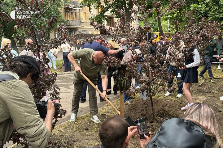 В Одесі заклали "Сад пам’яті" на честь дітей, чиї життя забрала війна