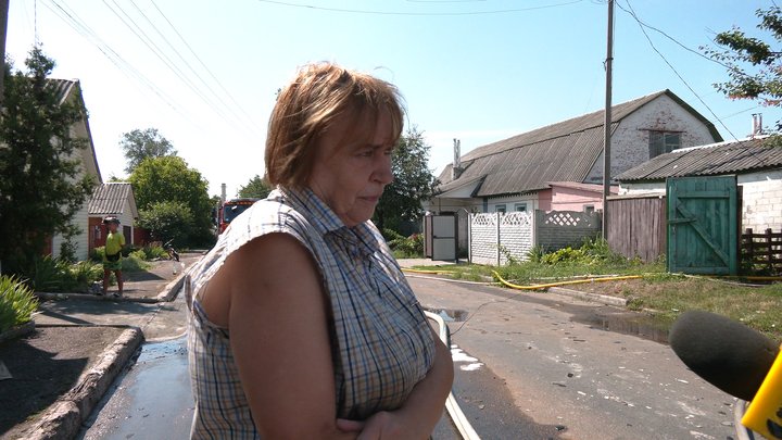 "Було страшно навіть вийти з будинку": коментарі очевидців падіння уламків збитого дрона РФ на будинок у Чернігові