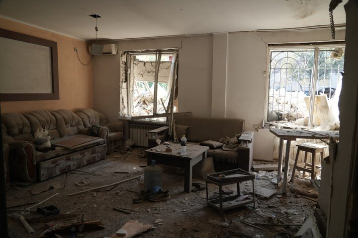 "Якщо б хтось був у приміщенні — ніхто б не вижив...": очевидці про обстріл Запоріжжя 19 липня "Якщо б хтось був у приміщенні — ніхто б не вижив...": очевидці про обстріл Запоріжжя 19 липня