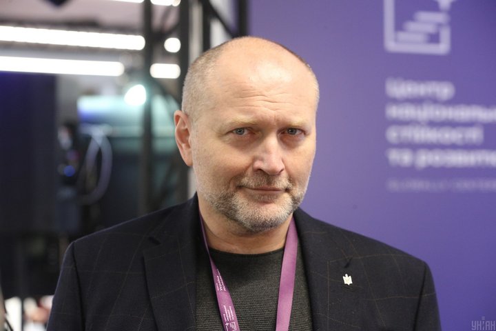 Зеленський запровадив нові санкції проти Росії Зеленський запровадив нові санкції проти Росії