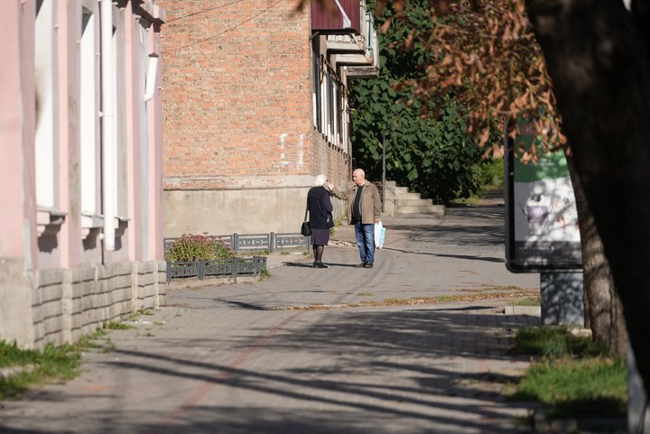 Місто велосипедістів без мобільного зв'язку. Як люди живуть у Білопіллі на Сумщині Місто велосипедістів без мобільного зв'язку. Як люди живуть у Білопіллі на Сумщині