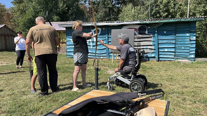 Ветерани опановують адаптивні види спорту: у Ромнах на Сумщині провели воркшоп