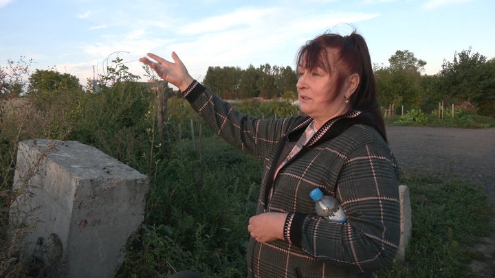 «Не проїде ні "швидка", ні ДСНС»: жителі однієї з вулиць Чернігова скаржаться на блокування ґрунтової дороги «Не проїде ні "швидка", ні ДСНС»: жителі однієї з вулиць Чернігова скаржаться на блокування ґрунтової дороги