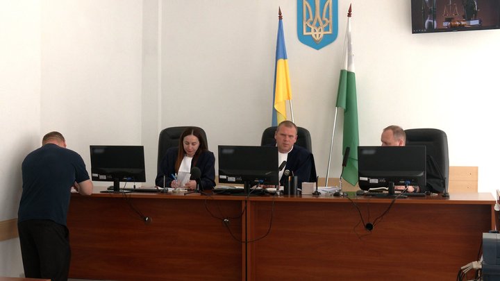 Обвинувачений у вбивстві військового в Острі на Чернігівщині хоче перерозгляду справи та заміну запобіжного заходу