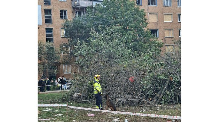 Шар бетонного пилу, жалоба за загиблими та оголений побут: репортаж із Прилук на Чернігівщині