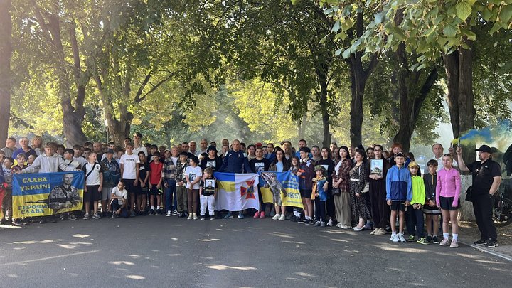 У Сумах та Ромнах долучились до забігу «Шаную воїнів – біжу за Героїв України»