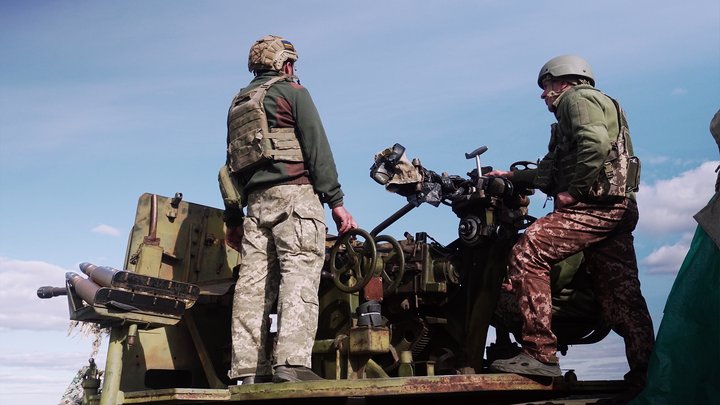 Сон за можливості, якої немає: як на Чернігівщині, де тривога 27 днів на місяць, працюють екіпажі ППО