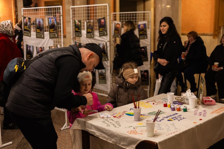 У Луцьку показали історії 87 військовослужбовців з Волині, які зникли безвісти або перебувають у полоні