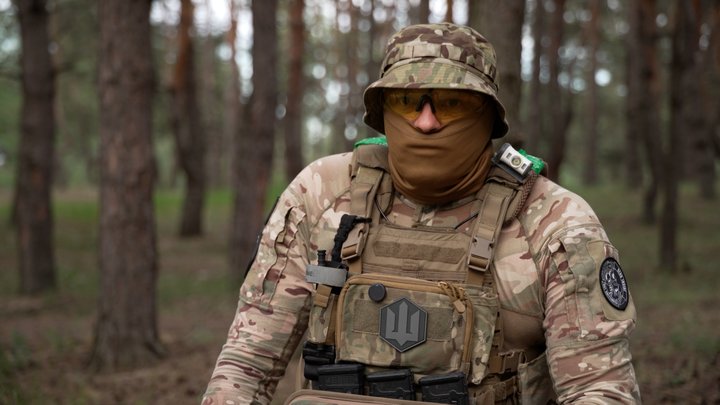 Герой України посмертно Андрій Михно з Чернігівщини вразив майже тисячу цілей РФ Герой України посмертно Андрій Михно з Чернігівщини вразив майже тисячу цілей РФ