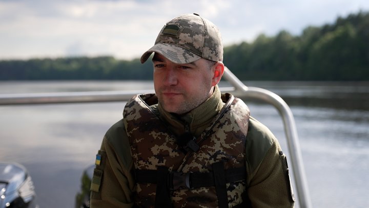Збиття російських БпЛА зі стрілецької зброї на Чернігівщині: як це коментують бійці 105-го прикордонного загону Збиття російських БпЛА зі стрілецької зброї на Чернігівщині: як це коментують бійці 105-го прикордонного загону