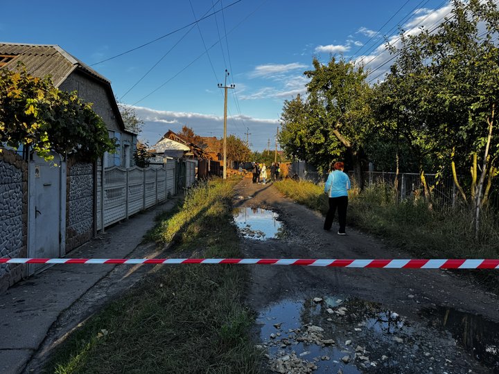 «Влупило. Далі туман». Очевидці про наслідки влучання КАБу у Сумах