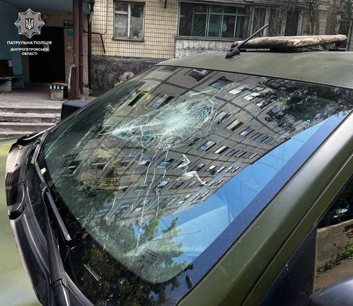«Затримуйте, а не бийте». Що відомо про конфлікт чоловіка з інвалідністю та поліції у Дніпрі «Затримуйте, а не бийте». Що відомо про конфлікт чоловіка з інвалідністю та поліції у Дніпрі