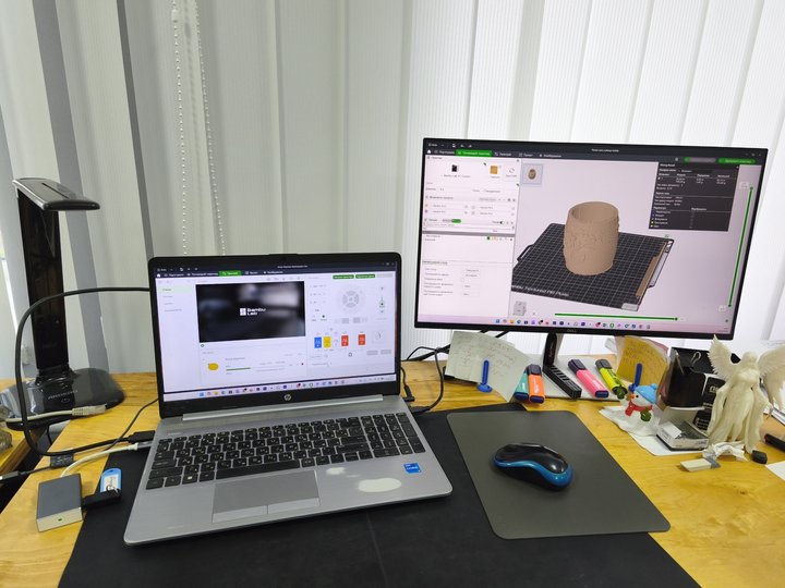 У Житомирі ветерани та їхні родини навчаються 3D-друку та моделюванню У Житомирі ветерани та їхні родини навчаються 3D-друку та моделюванню