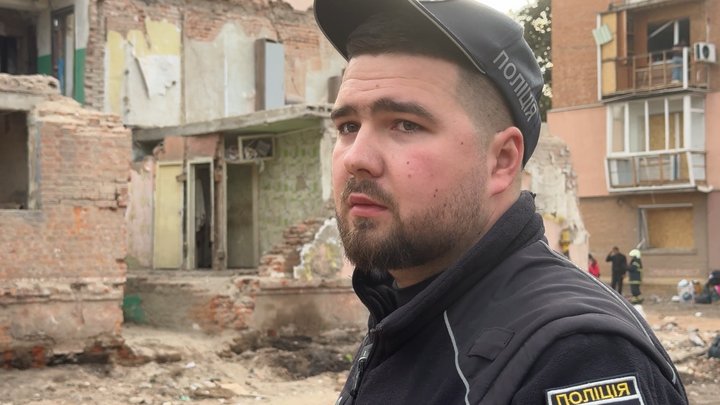 «Я ніколи не бачив стільки мертвих дітей»: поліцейські про участь у пошуково-рятувальній операції у Прилуках «Я ніколи не бачив стільки мертвих дітей»: поліцейські про участь у пошуково-рятувальній операції у Прилуках