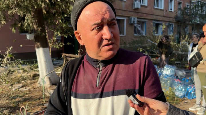 «Сестра взяла слухавку, сказала, що їх привалило. І все, більше нічого не знаю»: прилучани про ракетний удар по місту