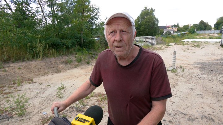 «Дорога взагалі гарна, але ж вона недороблена»: коли закінчать ремонт дороги на вулиці Курсанта Єськова у Чернігові «Дорога взагалі гарна, але ж вона недороблена»: коли закінчать ремонт дороги на вулиці Курсанта Єськова у Чернігові