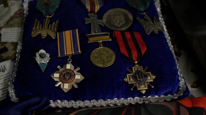 Герой України посмертно Андрій Михно з Чернігівщини вразив майже тисячу цілей РФ Герой України посмертно Андрій Михно з Чернігівщини вразив майже тисячу цілей РФ