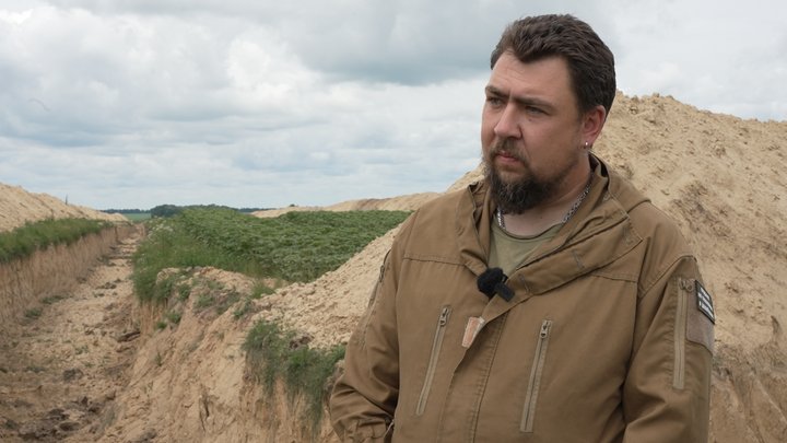 На Чернігівщині облаштовують фортифікації, щоб ускладнити просування противника у разі повторного наступу На Чернігівщині облаштовують фортифікації, щоб ускладнити просування противника у разі повторного наступу