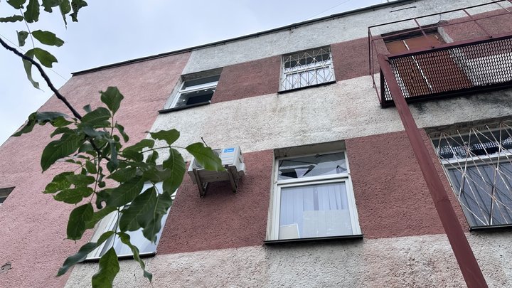 Пошкоджені вікна у музичній школі