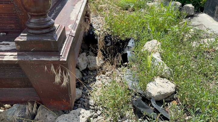 "Могили провалюються, видно труни". На Краснопільському кладовищі у Дніпрі рідні загиблих воїнів розпочали голодування "Могили провалюються, видно труни". На Краснопільському кладовищі у Дніпрі рідні загиблих воїнів розпочали голодування
