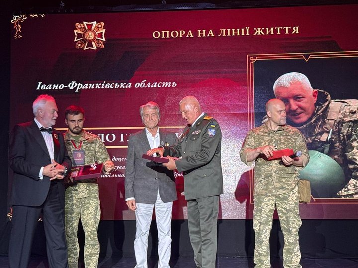 Михайло Глагович, бойовий медик, Франківськ, орден Святого Пантелеймона Михайло Глагович, бойовий медик, Франківськ, орден Святого Пантелеймона