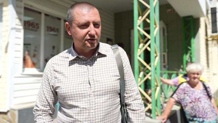 Мешканці Хіммістечка у Сумах протестують проти встановлення вишки мобільного зв'язку Мешканці Хіммістечка у Сумах протестують проти встановлення вишки мобільного зв'язку