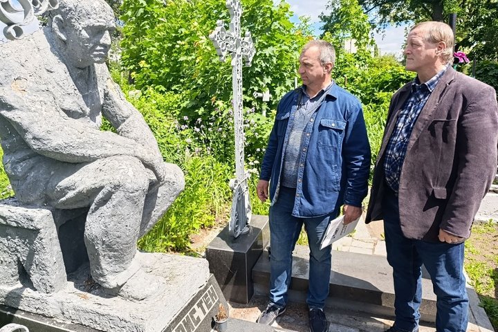 Гроші на ремонт пам'ятника Борису Тену у Житомирі не збиратимуть — хто фінансуватиме проєкт з реставрацією скульптури Гроші на ремонт пам'ятника Борису Тену у Житомирі не збиратимуть — хто фінансуватиме проєкт з реставрацією скульптури