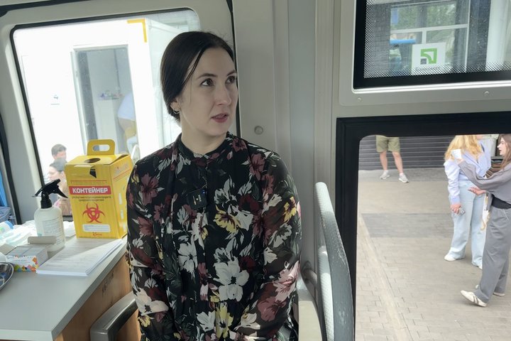 У Луцьку тестували на ВІЛ і гепатити: як працює мобільна лабораторія У Луцьку тестували на ВІЛ і гепатити: як працює мобільна лабораторія
