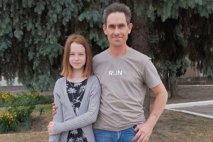 «Ніч я провела сама вдома». 13-річна дівчинка майже добу була сама після мобілізації батька у Дніпрі