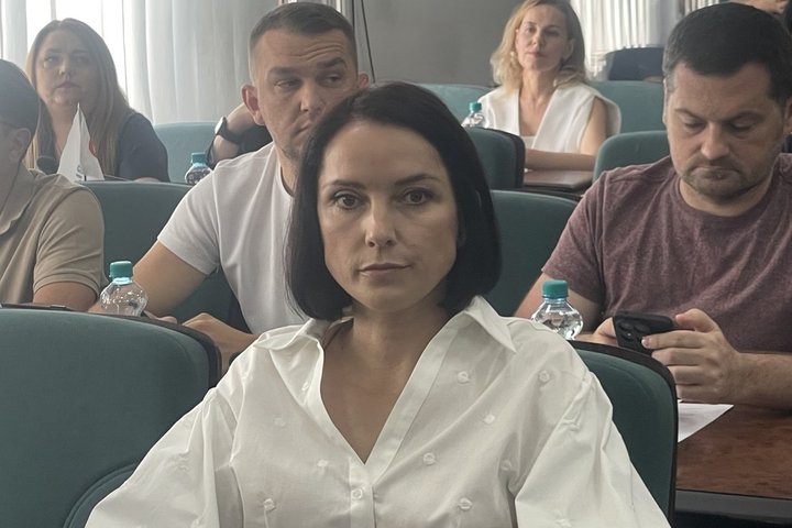 Кадрові зміни у Луцькраді тривають: затвердили заступницю і керуючу справами Кадрові зміни у Луцькраді тривають: затвердили заступницю і керуючу справами