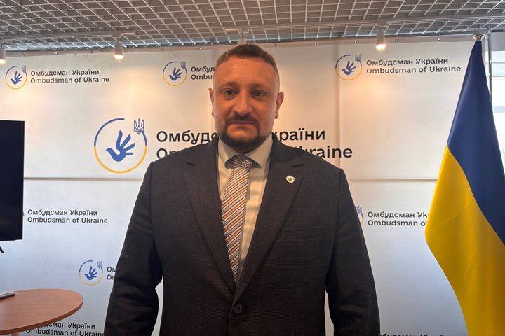 Оплачували житло, яке мало бути безоплатним — у Житомирі команда Офісу омбудсмена виявила порушення прав переселенців Оплачували житло, яке мало бути безоплатним — у Житомирі команда Офісу омбудсмена виявила порушення прав переселенців